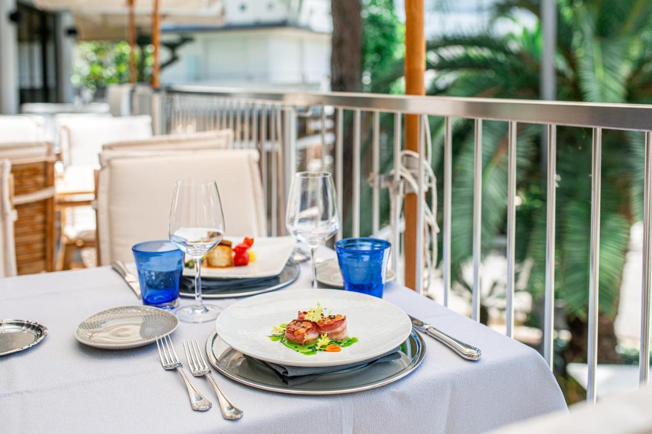 Monaco Suites Hotel Lignano Sabbiadoro Bagian luar foto